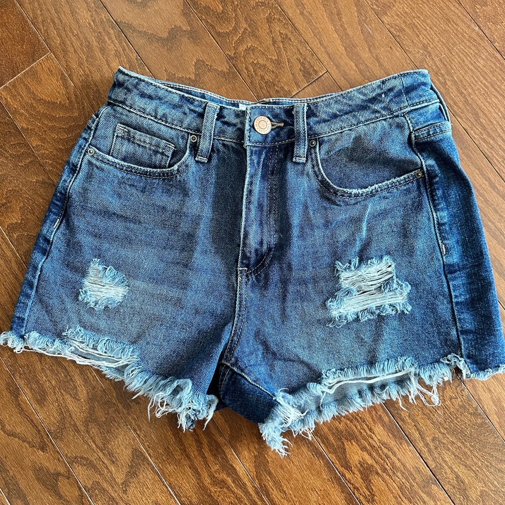 Jean shorts size 5/27
